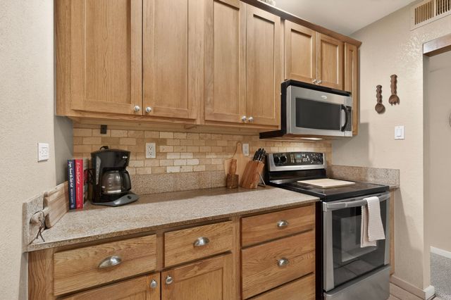 601 W San Mateo Road 21, Santa Fe, NM 87505