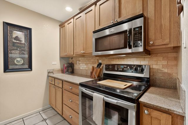 601 W San Mateo Road 21, Santa Fe, NM 87505