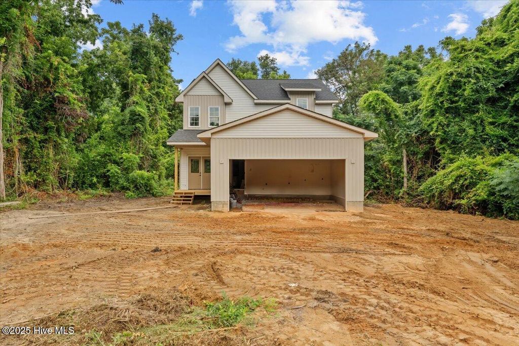 544 S Stephens Street, Southern Pines, NC 28387