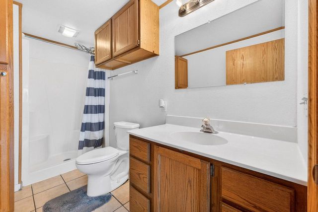 S25W27133 Rocky Hills COURT, Waukesha, WI 53188