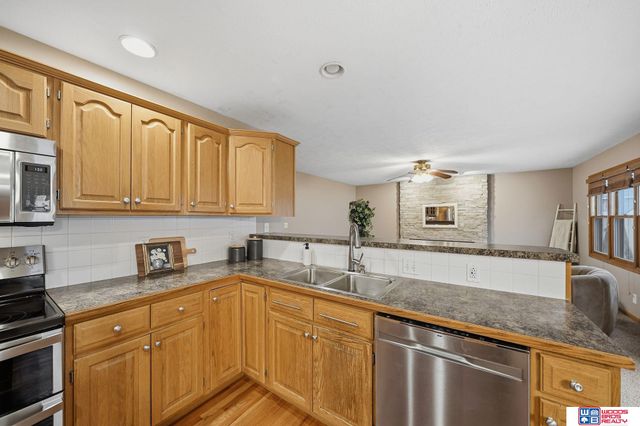 7545 Karl Drive, Lincoln, NE 68516