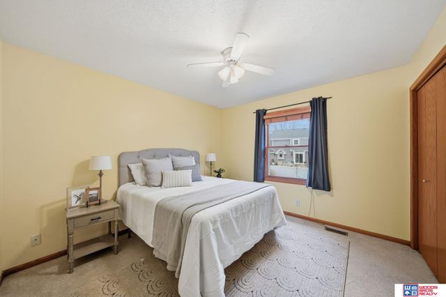 7545 Karl Drive, Lincoln, NE 68516