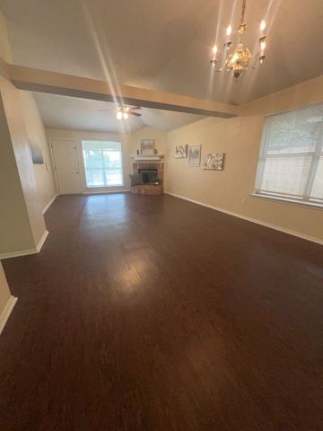 10409 Pleasant Mound Drive, Fort Worth, TX 76108