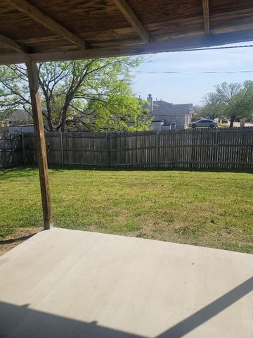 10409 Pleasant Mound Drive, Fort Worth, TX 76108
