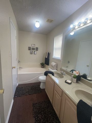 10409 Pleasant Mound Drive, Fort Worth, TX 76108