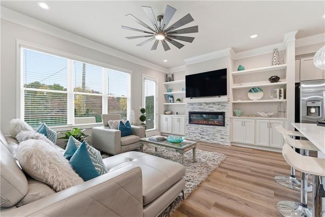 3380 Sarah Trail 10, Decatur, GA 30032