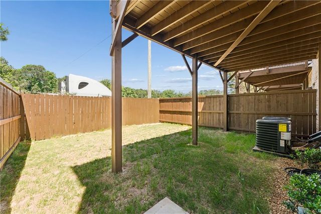 3380 Sarah Trail 10, Decatur, GA 30032