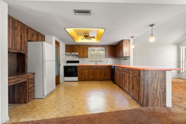 8511 LONG BOAT LANE, Hudson, FL 34667