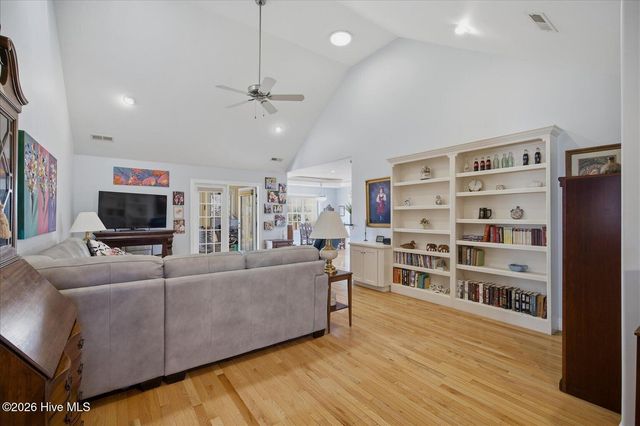 1309 Monarch Court, Winnabow, NC 28479