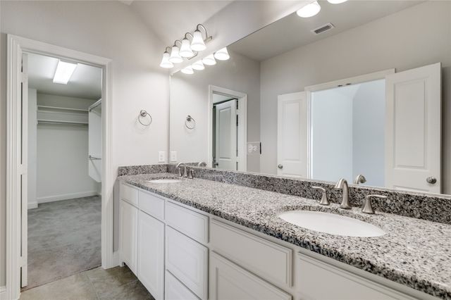 620 Surrey Lane, Flower Mound, TX 75022