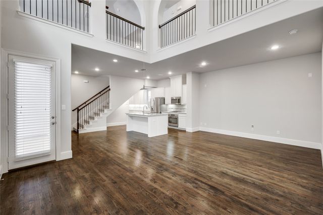620 Surrey Lane, Flower Mound, TX 75022