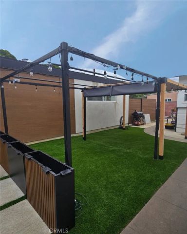 115 W Valencia Avenue B, Anaheim, CA 92805