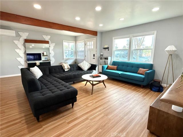 115 W Valencia Avenue B, Anaheim, CA 92805