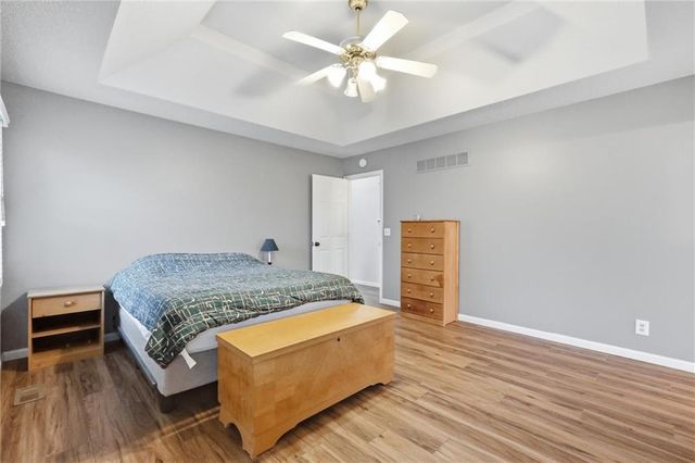 15724 Travis Street, Overland Park, KS 66223