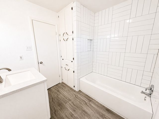 2309 E Mitchell Street, Arlington, TX 76010