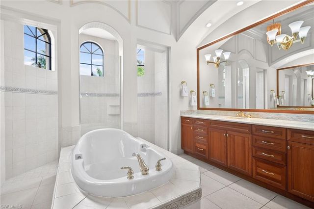 6730 Mossy Glen DR, Fort Myers, FL 33908