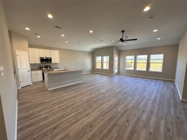 4806 Delano Street, Greenville, TX 75401