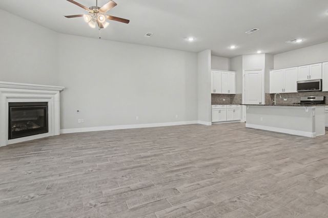 209 Suma Drive, Euless, TX 76040