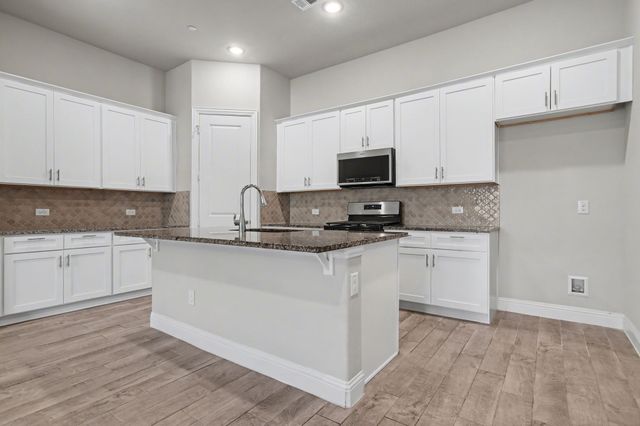 209 Suma Drive, Euless, TX 76040