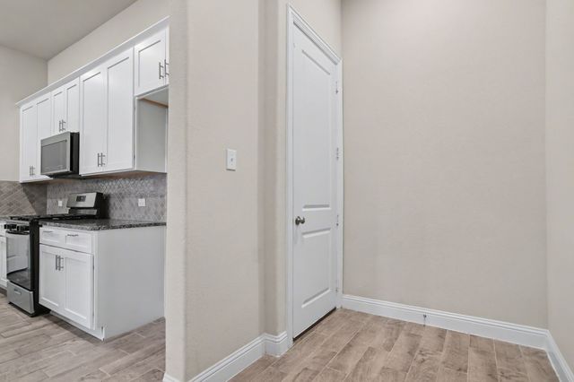 209 Suma Drive, Euless, TX 76040