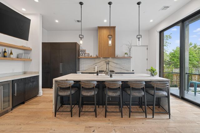 6143 Hurst Street, Houston, TX 77008