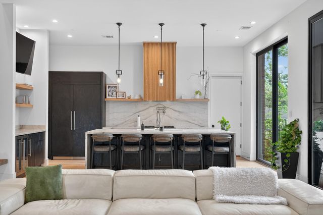 6143 Hurst Street, Houston, TX 77008
