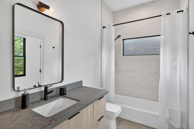 6143 Hurst Street, Houston, TX 77008