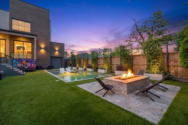 6143 Hurst Street, Houston, TX 77008
