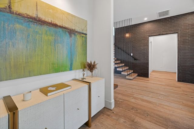 6143 Hurst Street, Houston, TX 77008
