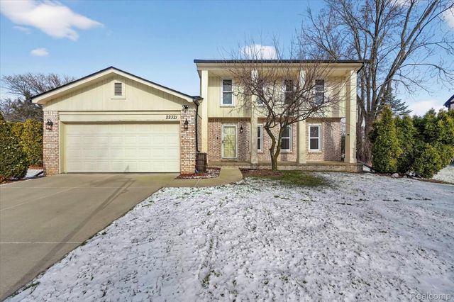 22321 Cascade Drive, Novi, MI 48375