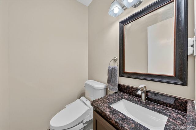 22321 Cascade Drive, Novi, MI 48375