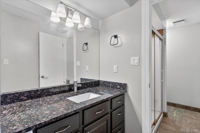 22321 Cascade Drive, Novi, MI 48375