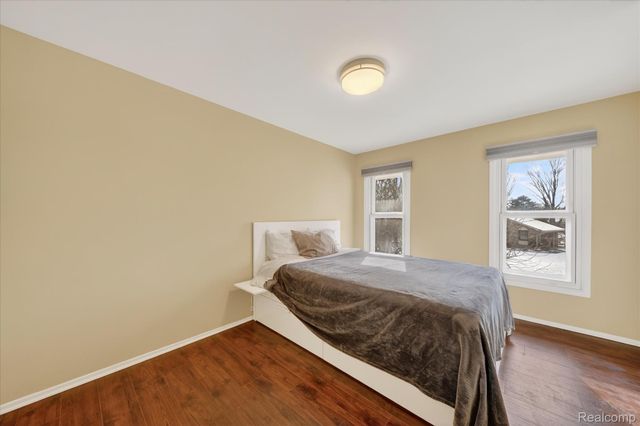 22321 Cascade Drive, Novi, MI 48375