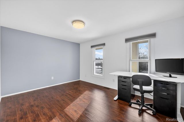 22321 Cascade Drive, Novi, MI 48375