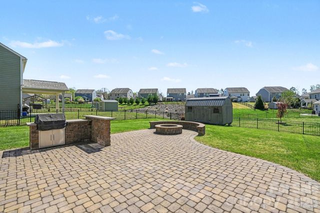 4339 Falls Lake Drive SW, Concord, NC 28025