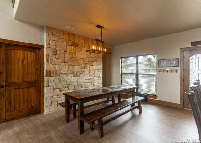 24 morning dew, Concan, TX 78838