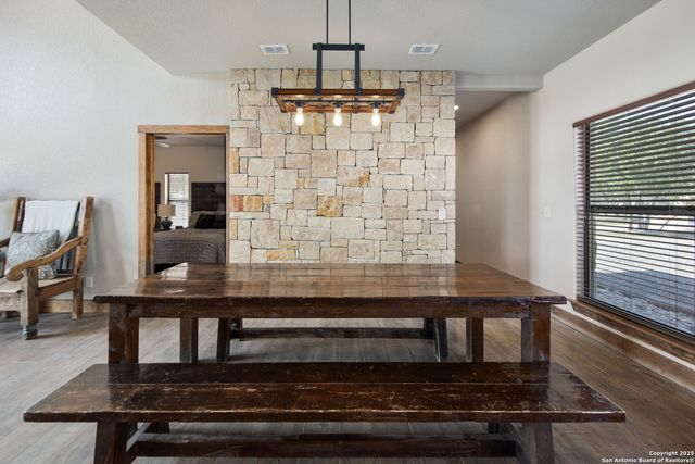 24 morning dew, Concan, TX 78838