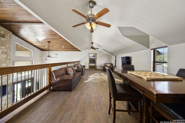 24 morning dew, Concan, TX 78838