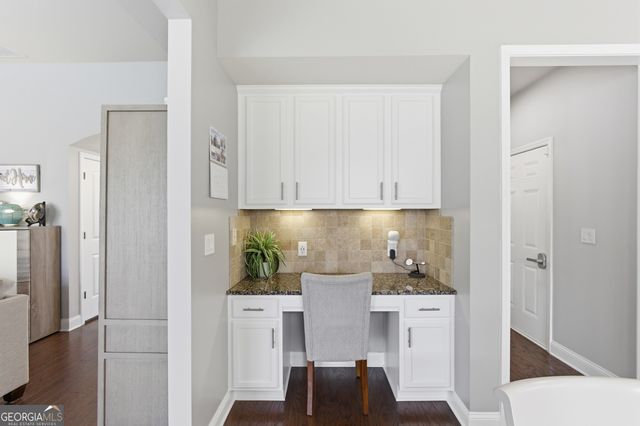 2185 Well Springs Drive, Buford, GA 30519