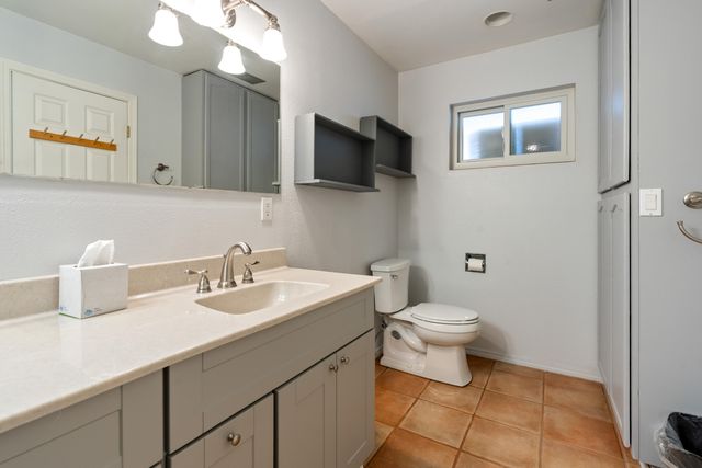 1307 Odlum Drive SE, Albuquerque, NM 87108