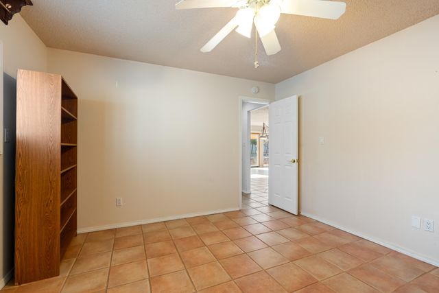 1307 Odlum Drive SE, Albuquerque, NM 87108