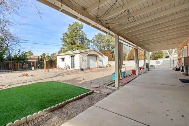 1307 Odlum Drive SE, Albuquerque, NM 87108