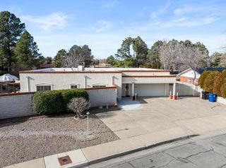 1307 Odlum Drive SE, Albuquerque, NM 87108