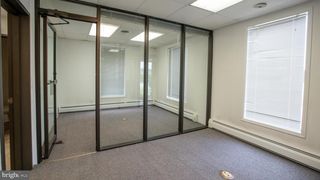 62 BERLIN RD, Stratford, NJ 08084