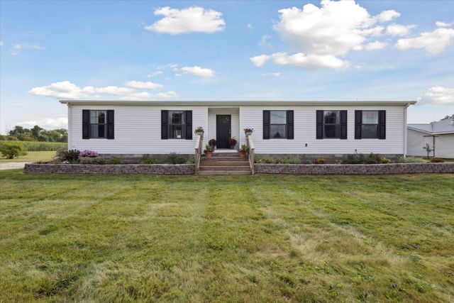 4263 S Sheridan Road, Sheridan, MI 48884