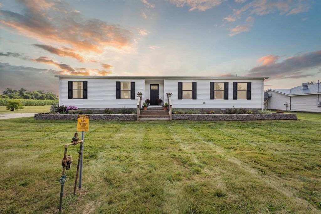 4263 S Sheridan Road, Sheridan, MI 48884