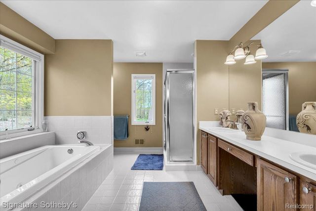 21684 Chase Drive, Novi, MI 48375