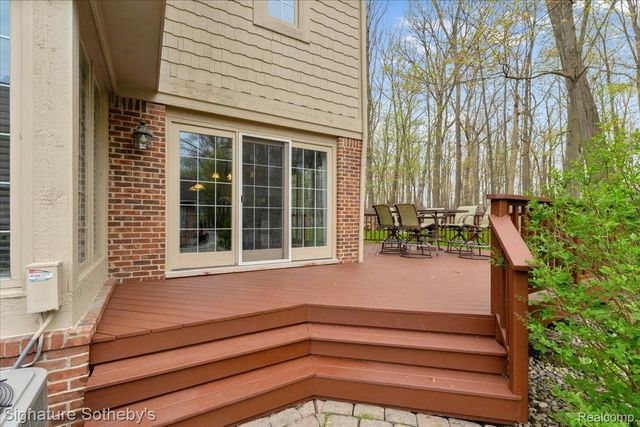 21684 Chase Drive, Novi, MI 48375