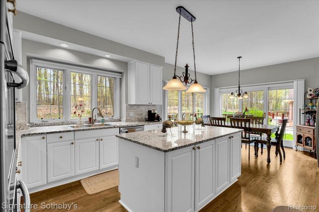 21684 Chase Drive, Novi, MI 48375