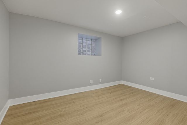 3716 N Racine Avenue G, Chicago, IL 60613